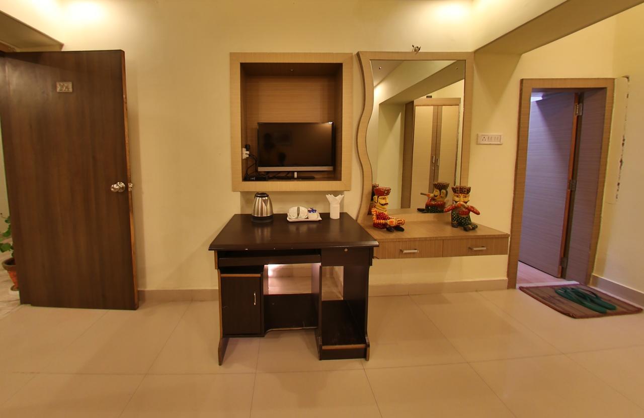 Hotel Vrinda Palace Jaisalmer Exterior photo